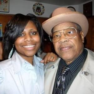 Meet your Posher, Tierra